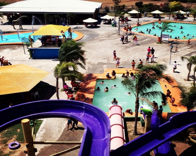 Tobaganes y albercas